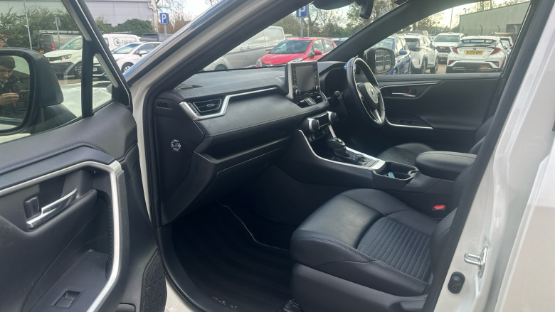 Toyota RAV4 2.5 VVT-i Hybrid Dynamic 5dr CVT Hybrid Estate